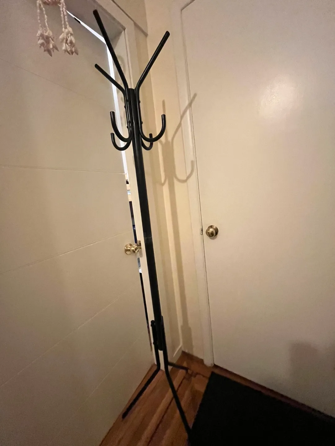 Black Metal Coat Rack Stand image indicator(2)