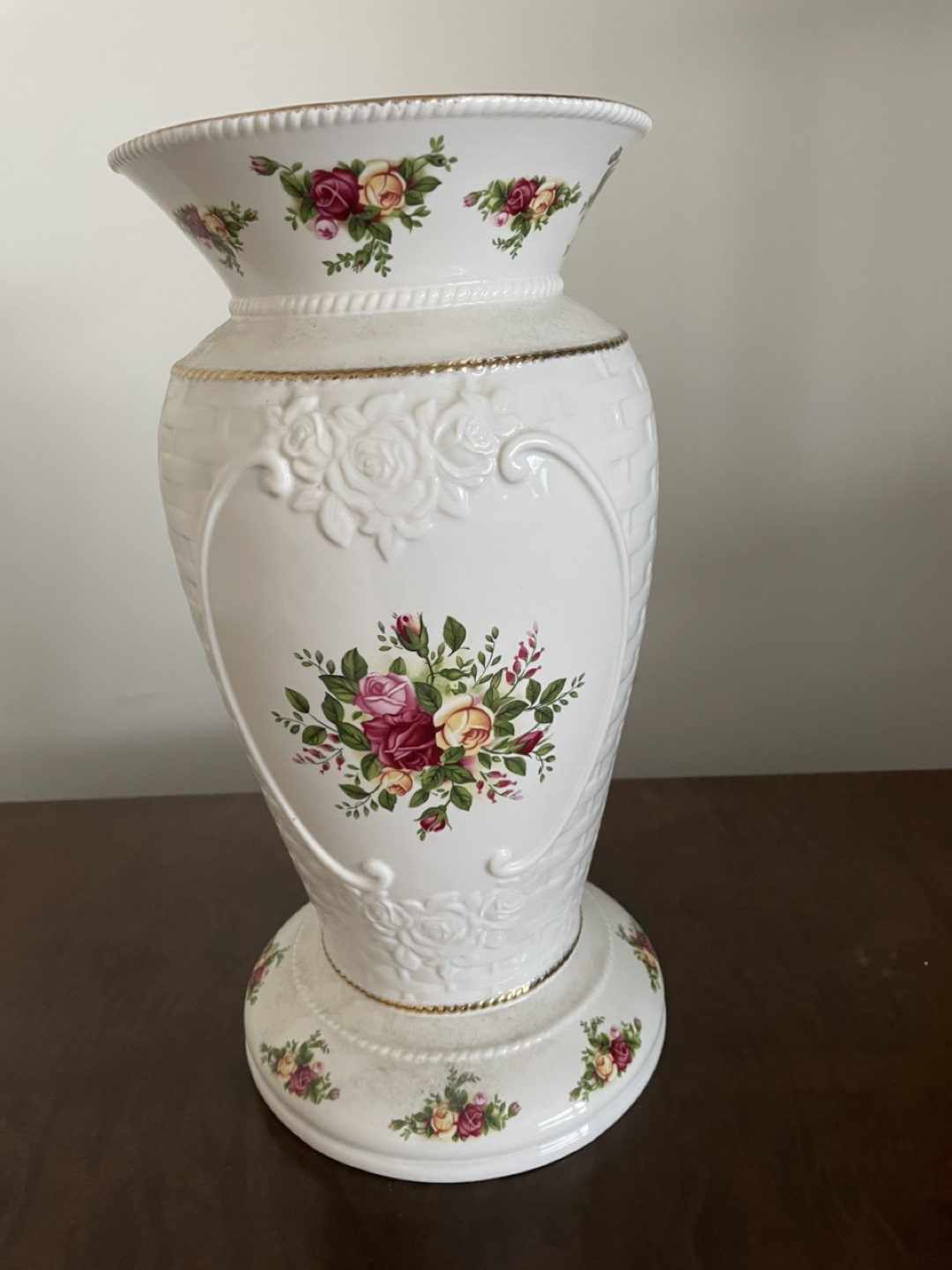 Royal Albert Old Country Roses 14" Basketweave Vase - photo 2