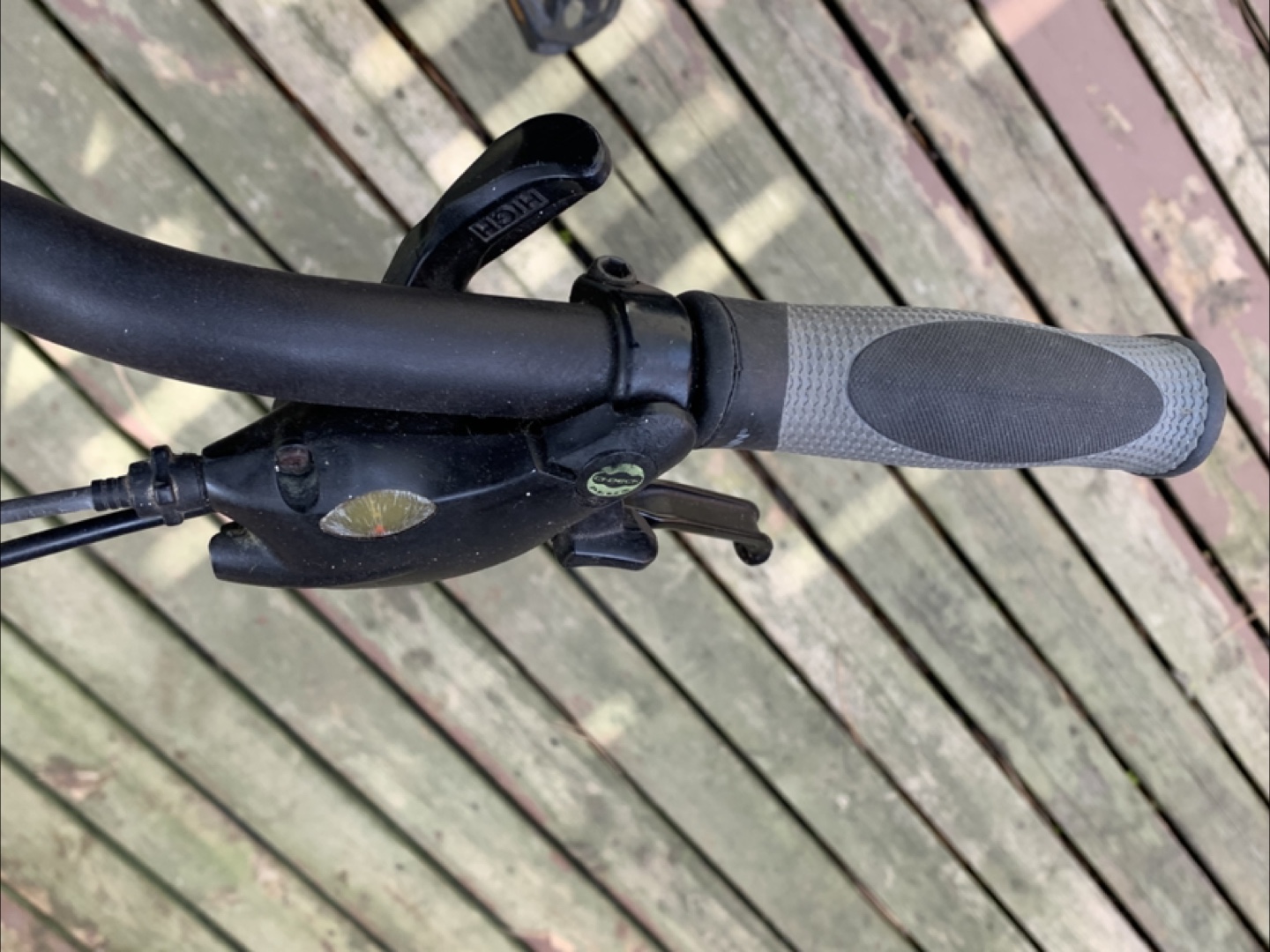 Iron Horse Maverick Mountain Bike - photo 3