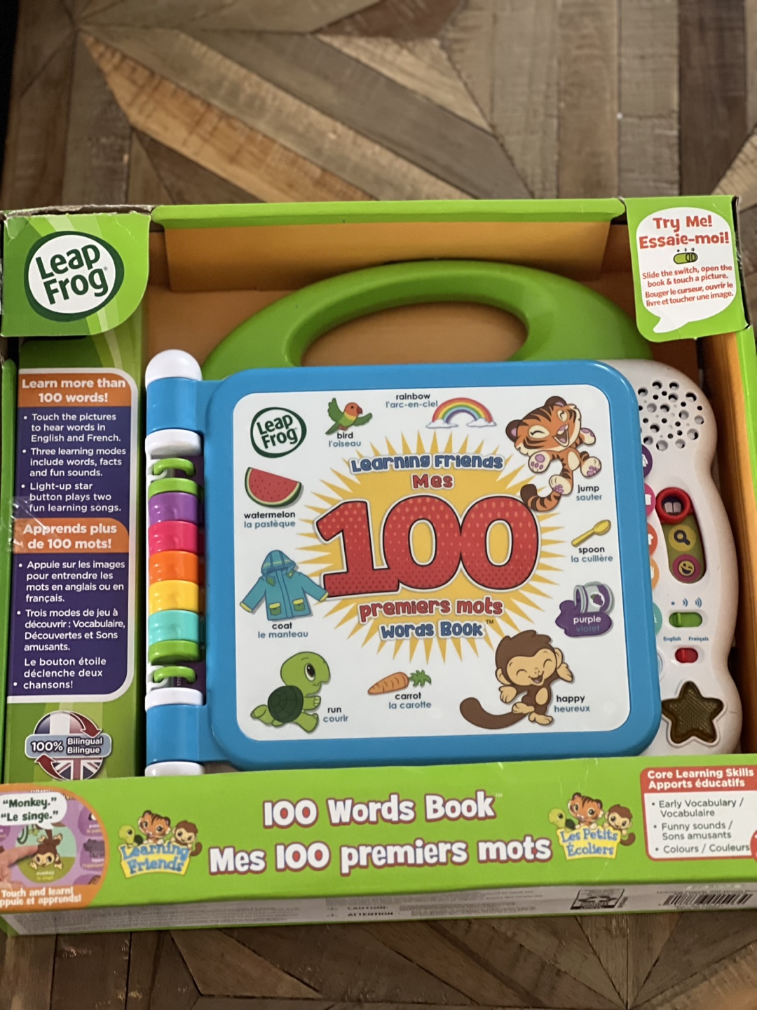 Brand New! LeapFrog Learning 100 Words Book