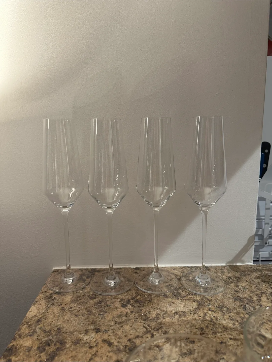 Set of Four Champagne Glasses thumbnail