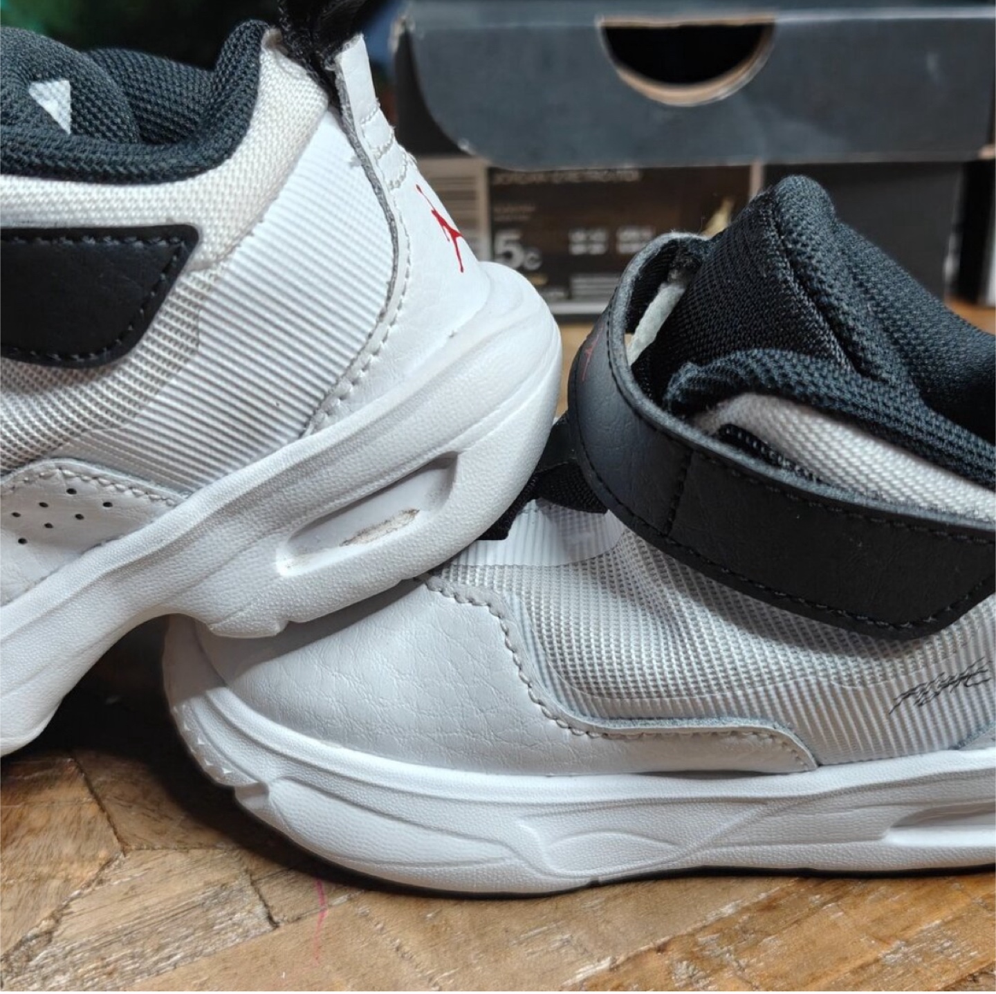 Infant Jordan Baby Shoes Size 5c - photo 3