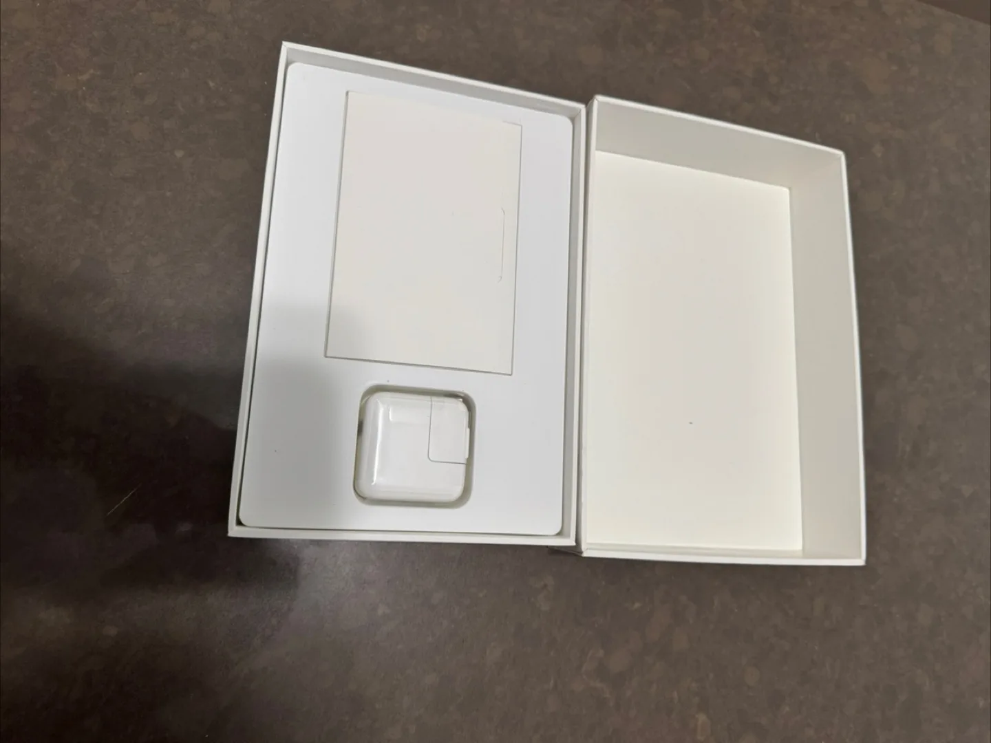 32GB IPad Mini 2 image indicator(3)