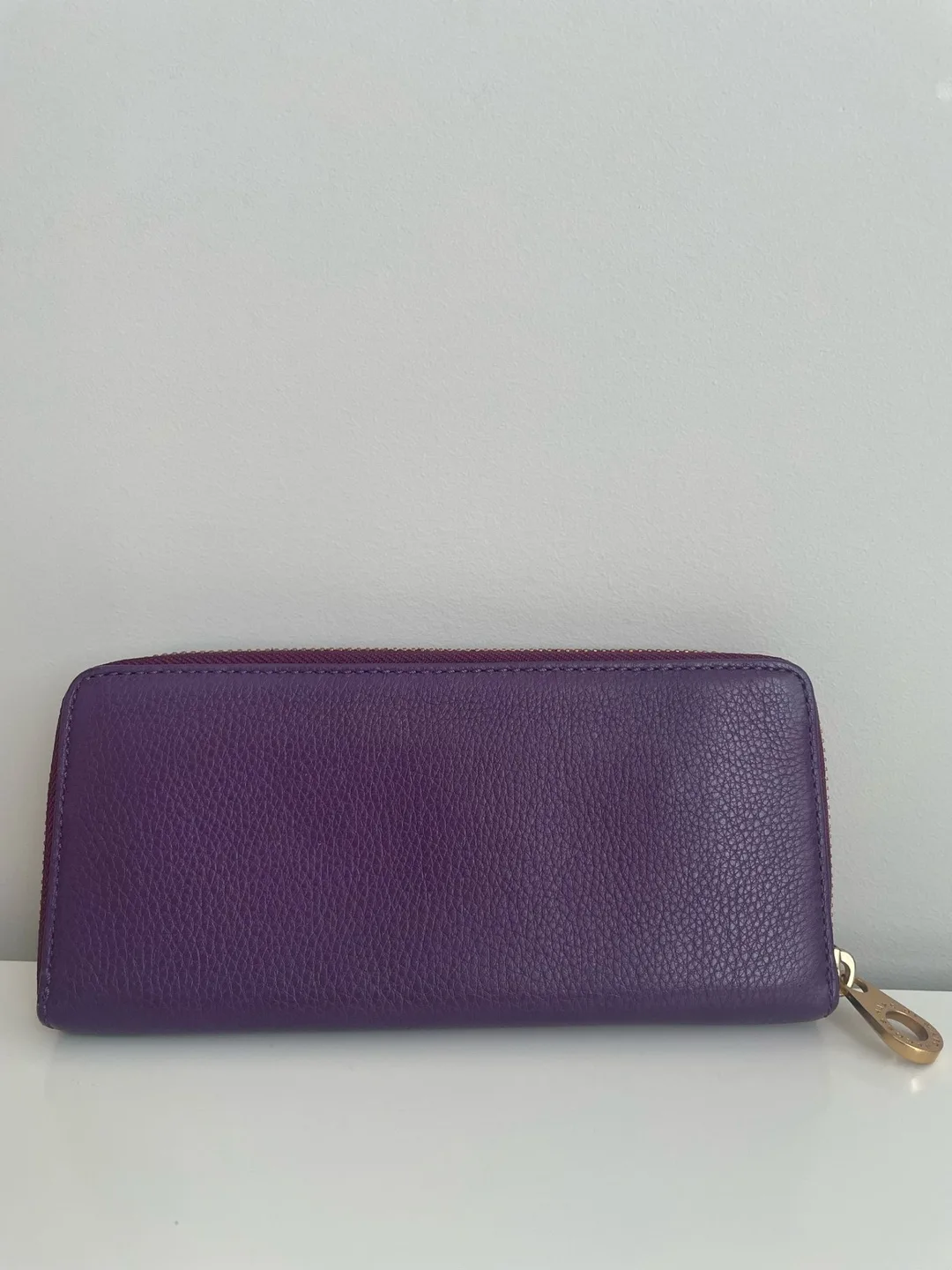 Marc Jacobs Purple Leather Zip Around Wallet image indicator(2)