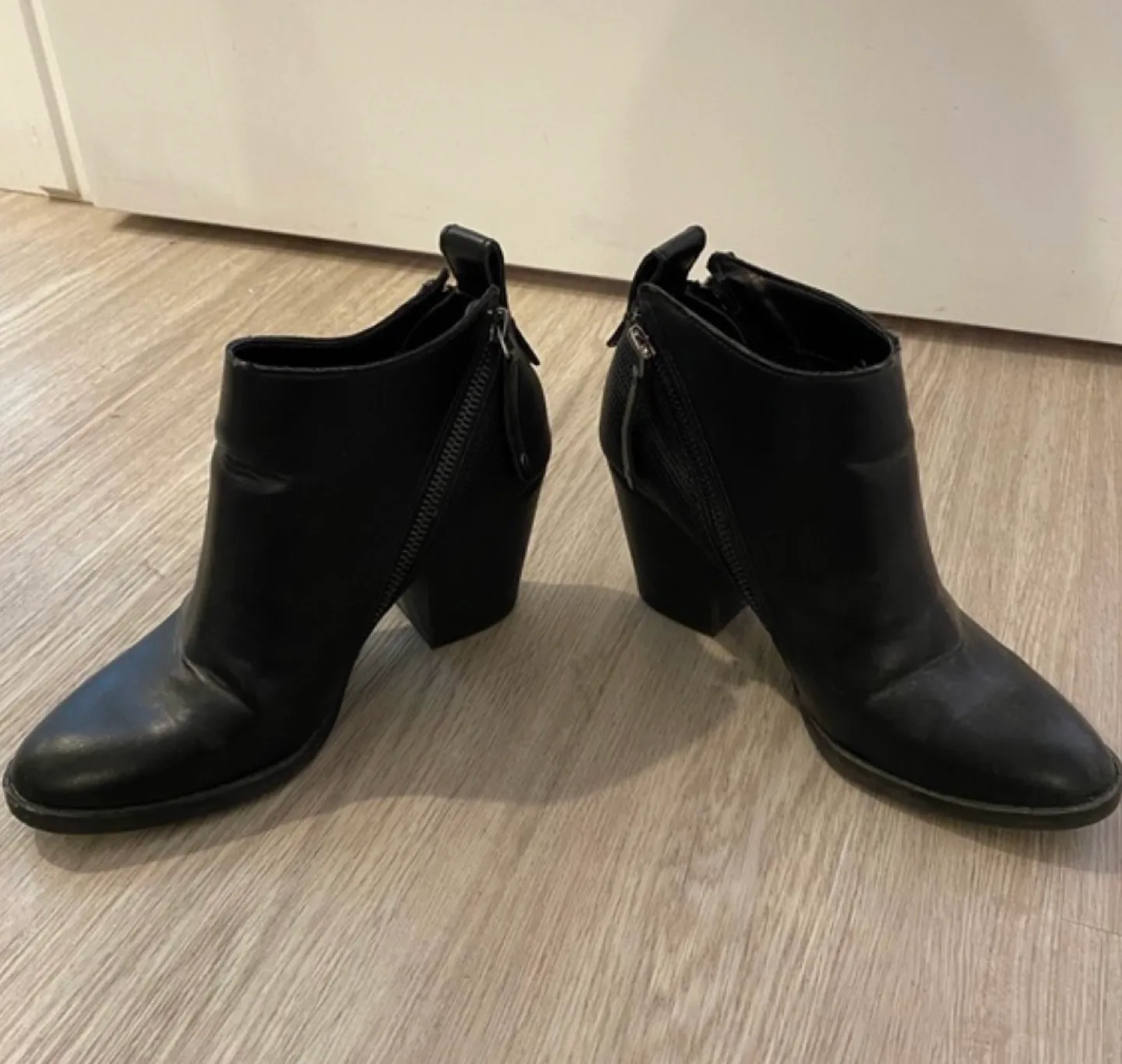 Black Lexi and Abbie Double Zip Booties image indicator(4)