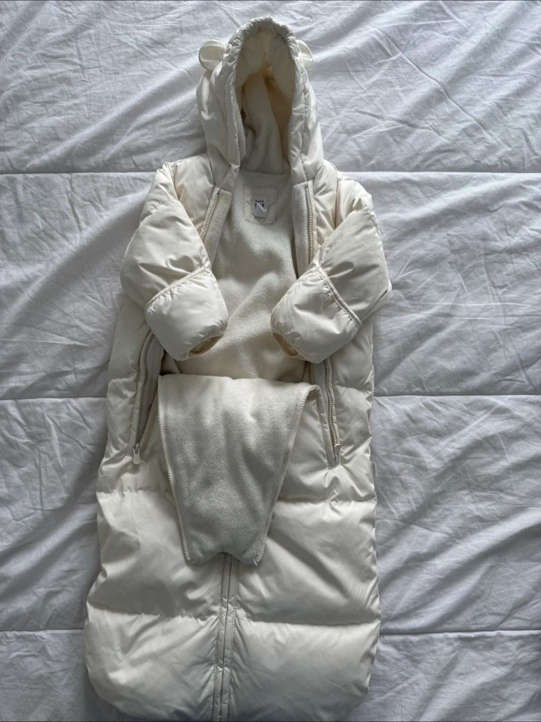 Baby Gap Snowsuit - 3-6 Months image indicator(4)