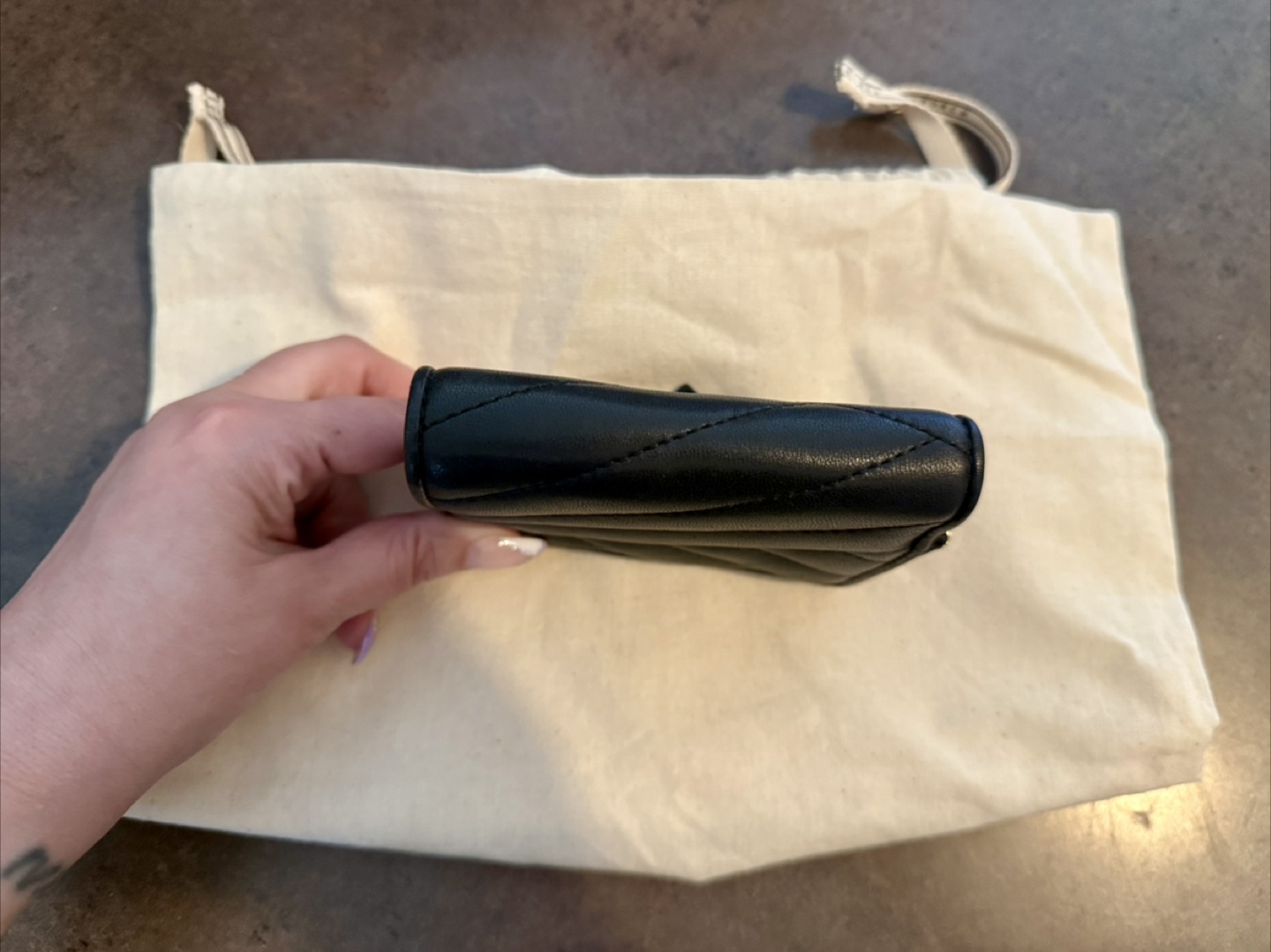 Tory Burch Black Quilted Leather Zip Wallet - photo 2