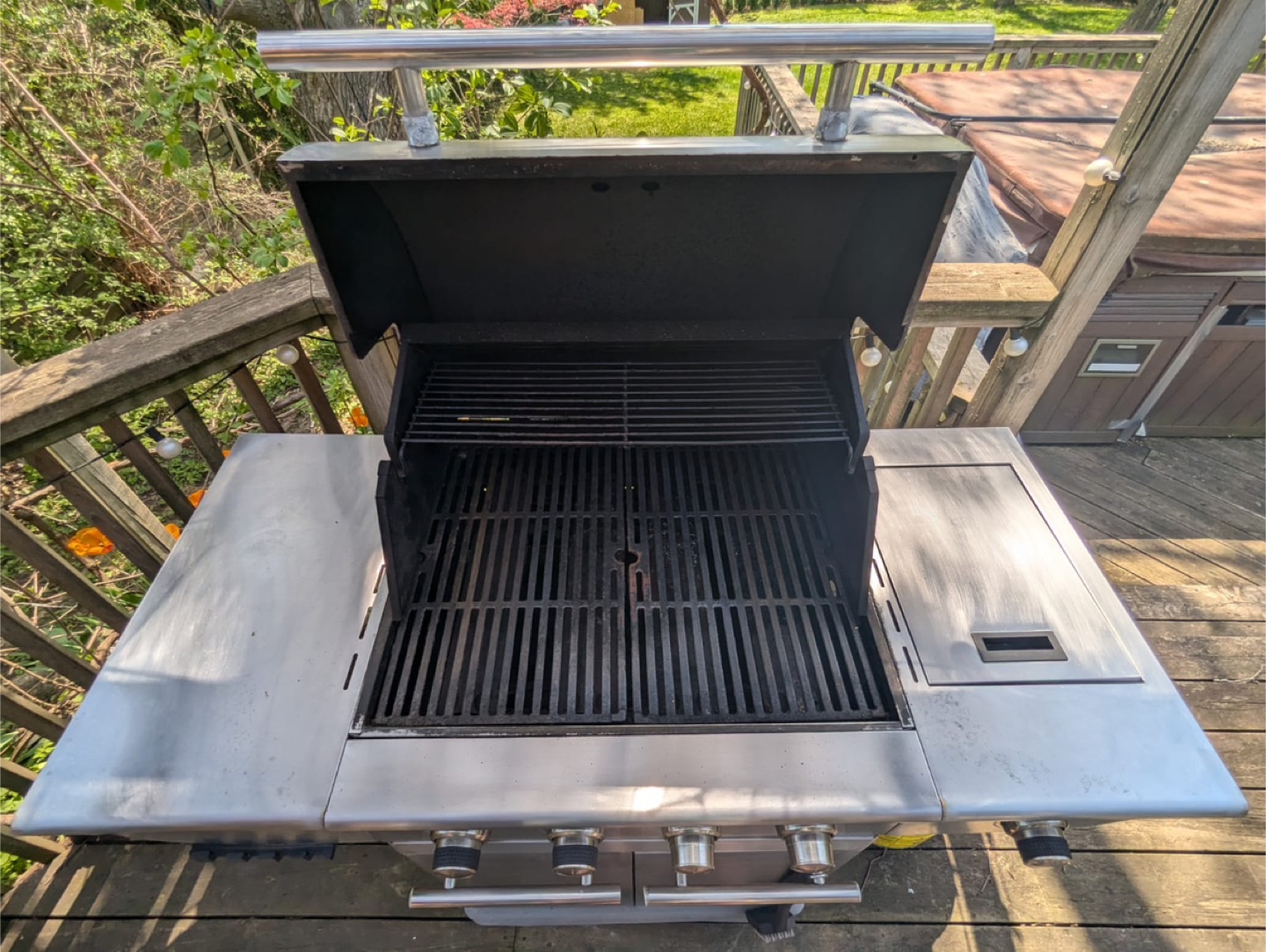Four-burner Stainless Steel BBQ Grill - photo 4
