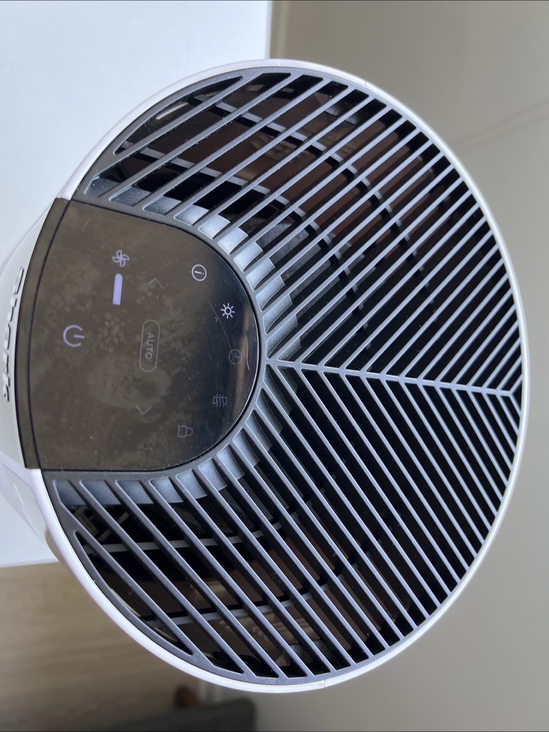 (Moving Sale) Shark Air Purifier - Clean Sense IQ + New Filter - photo 4