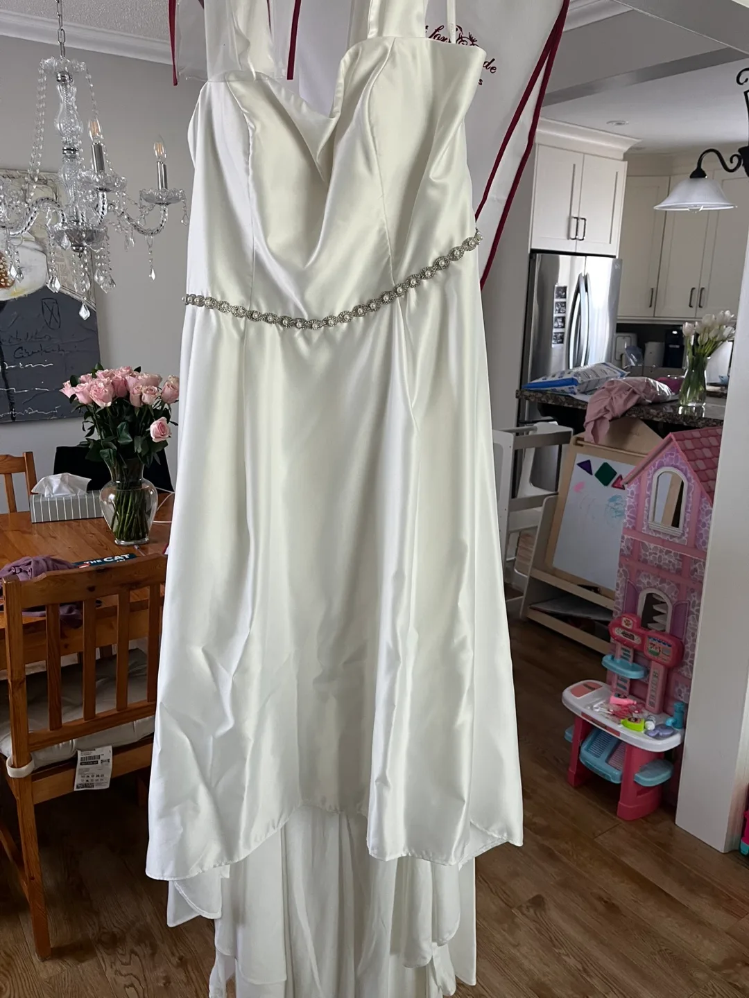 Mori Lee Madeline Gardner White Satin Gown Size 22 thumbnail