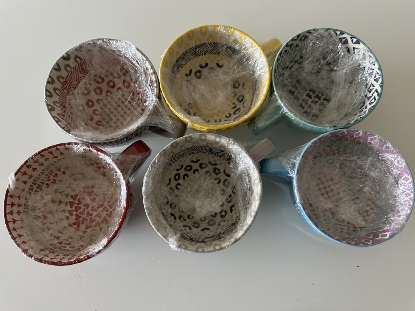 Set of six colourful mugs - photo 3