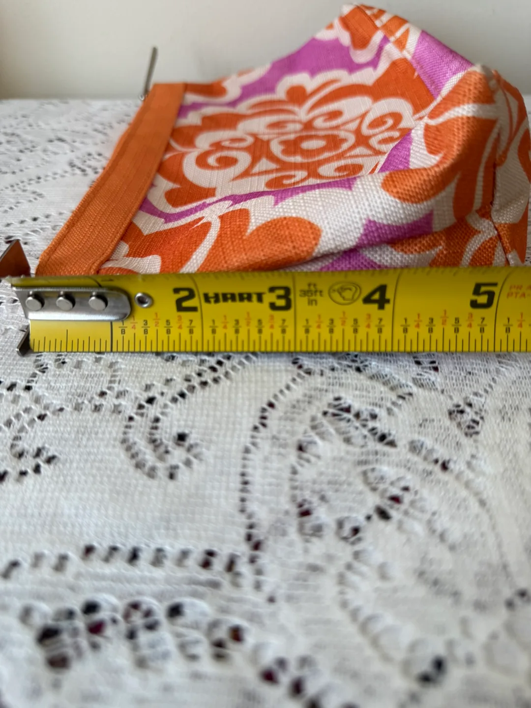 Clinique Zippered Cosmetic Bag (gently used) image indicator(5)