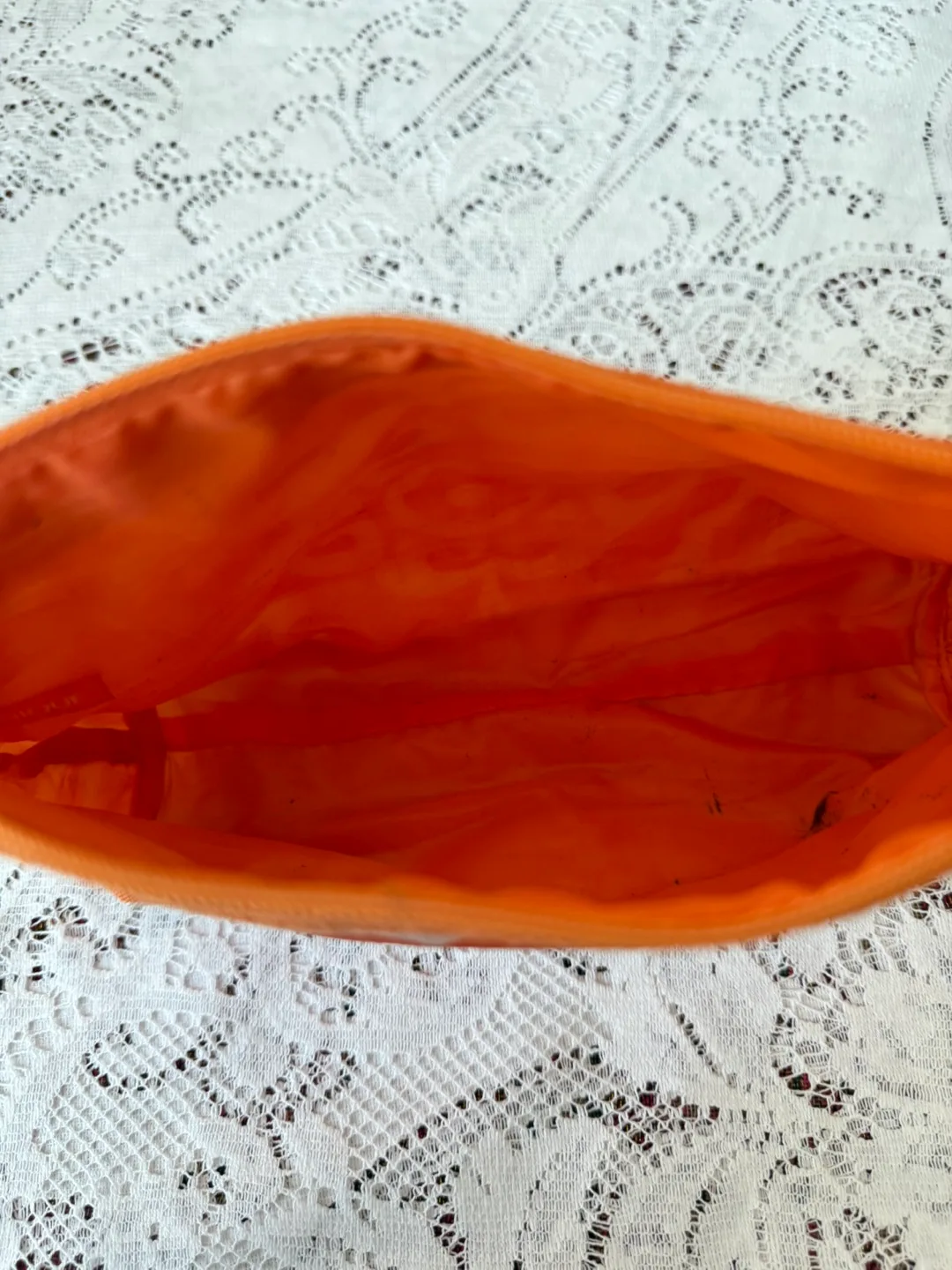 Clinique Zippered Cosmetic Bag (gently used) image indicator(6)