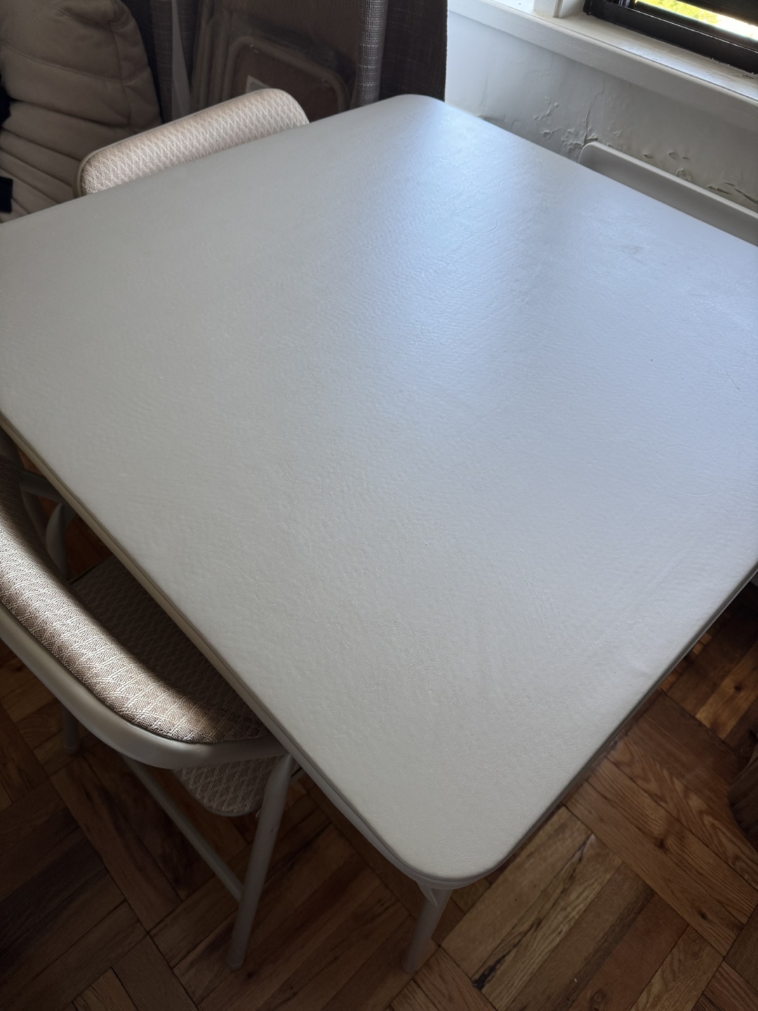 5 Piece Dining Table and Chair Set - photo 2