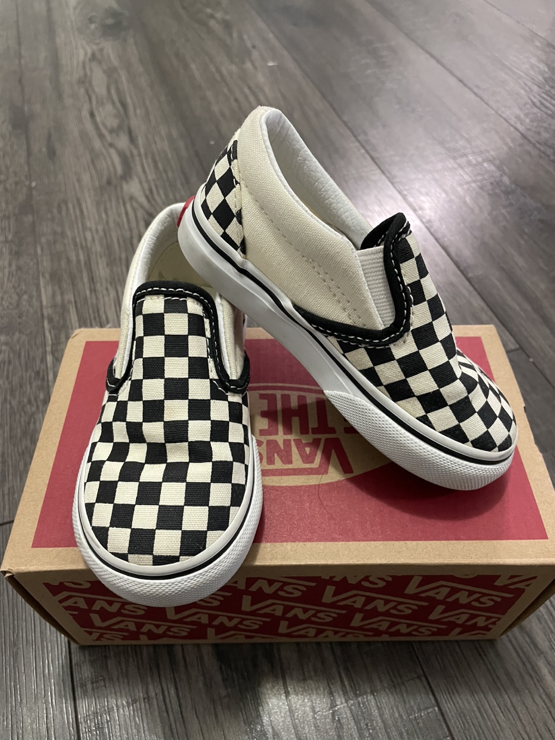 Toddler Shoes Bundle - New Balance, Nike, Adidas, Vans - photo 4