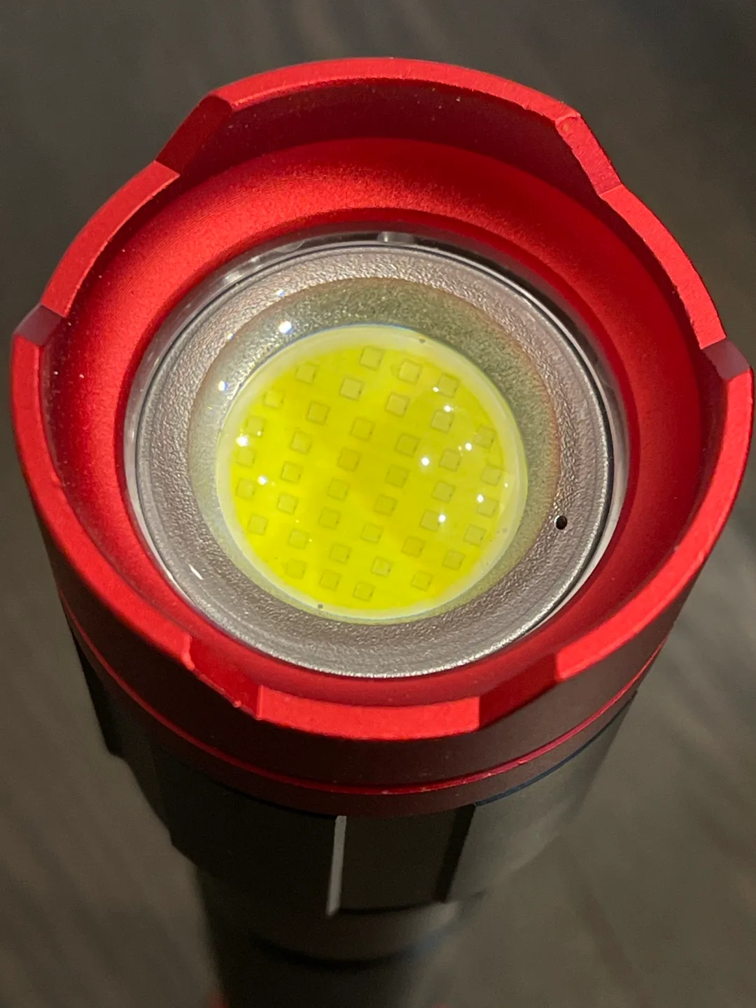 Infinity X1 Rechargeable LED Flashlight image indicator(3)