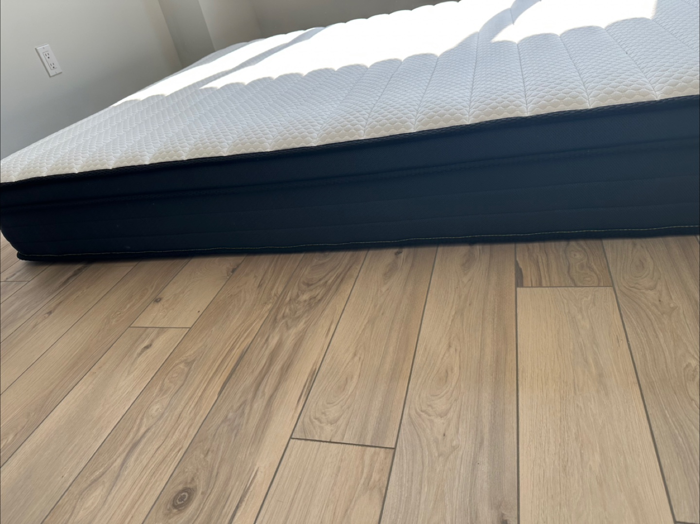 Crayan Mattress - Queen Size - photo 2