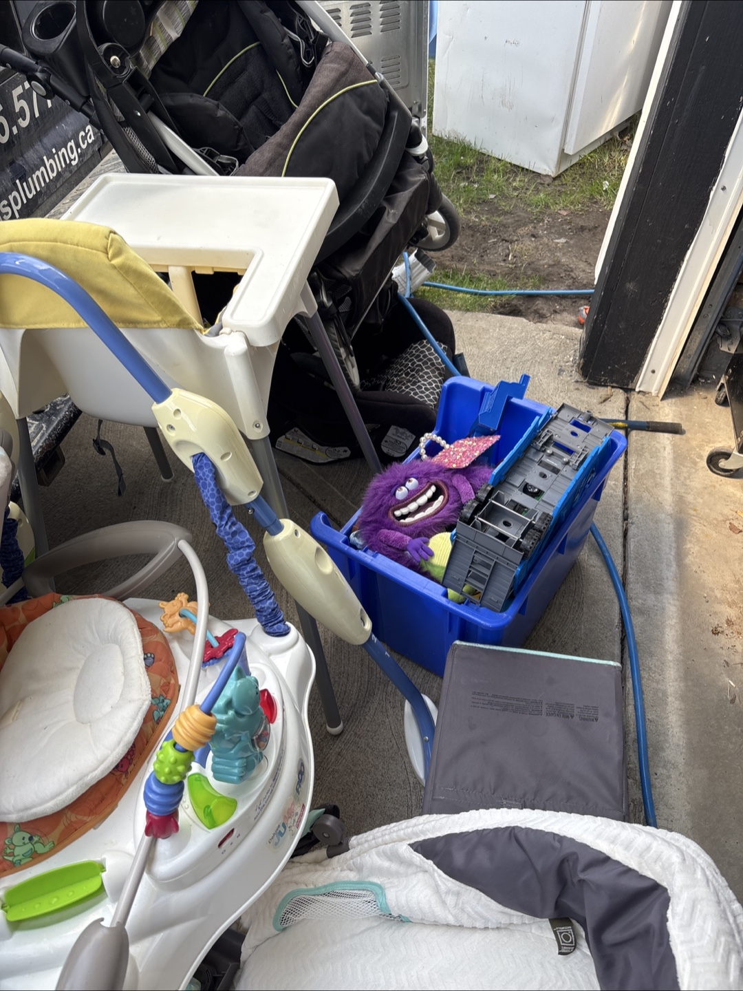 FREE BABY STUFF - photo 3