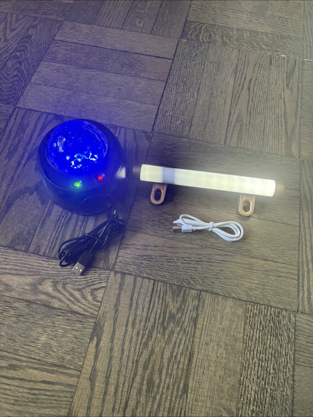 Star Projector and LED Light Strip - photo 2