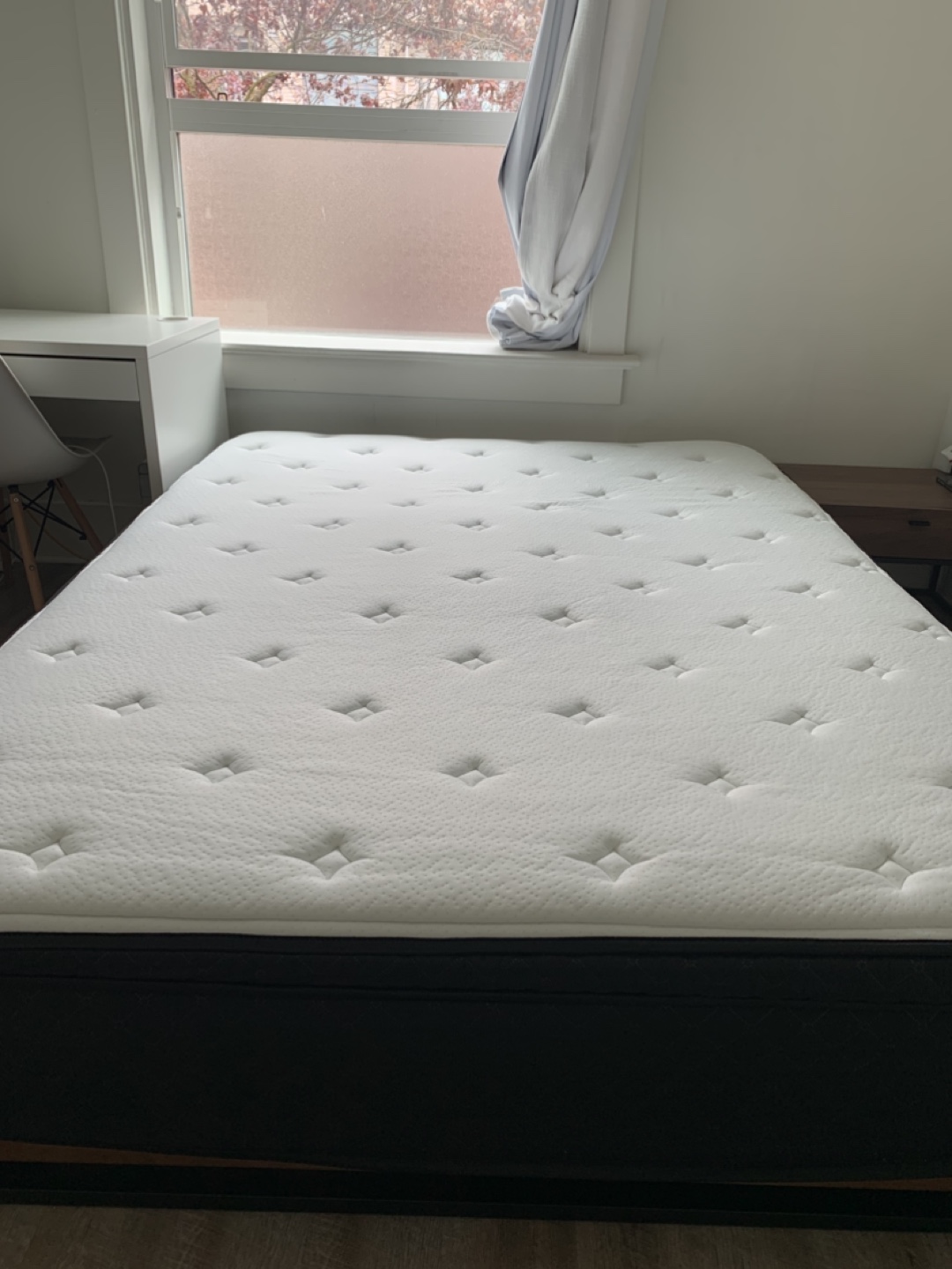 Queen Hamuq Hybrid Mattress - photo 2
