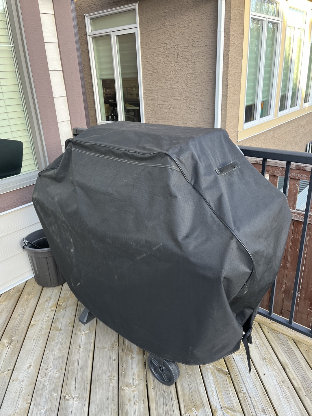 4-Burner Propane BBQ Grill with Tank and Cover - photo 2