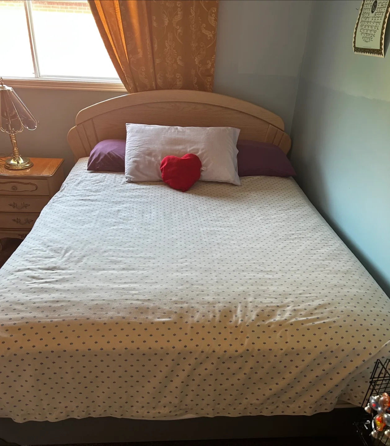 Vintage Bedroom Set - Double Bed, Dresser, and Two Nightstands thumbnail