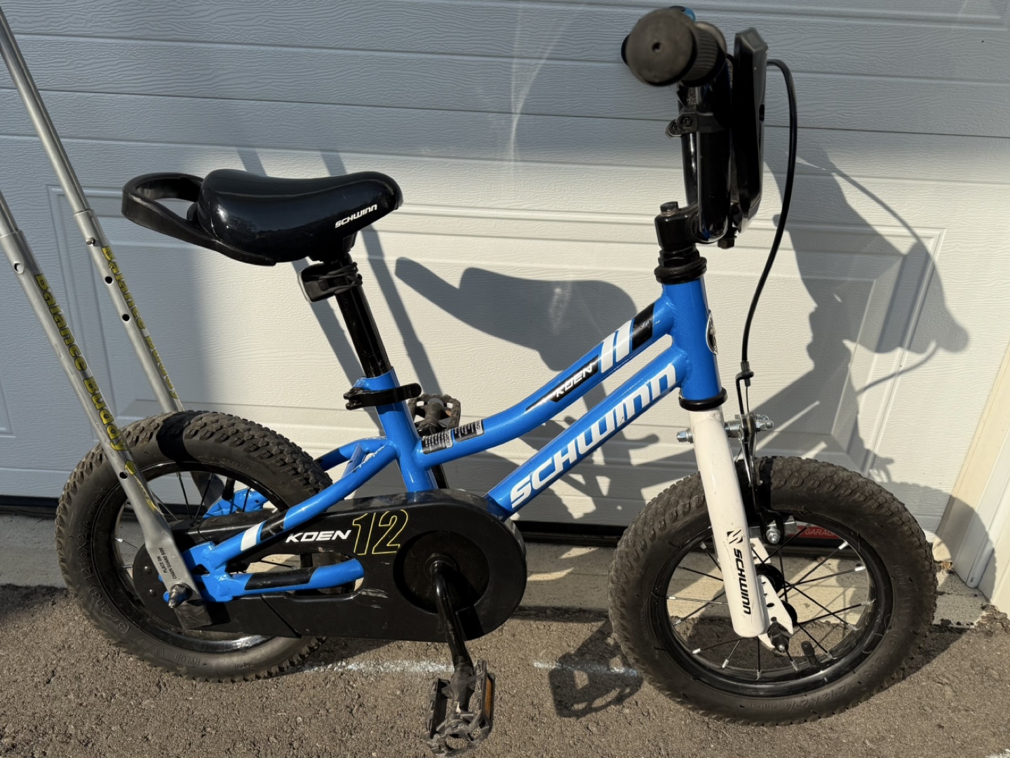 Schwinn Kids bike - 12” tire