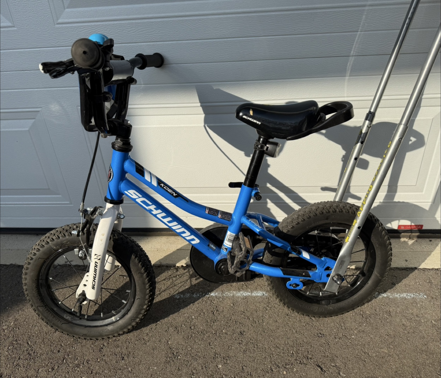 Schwinn Kids bike - 12” tire - photo 3