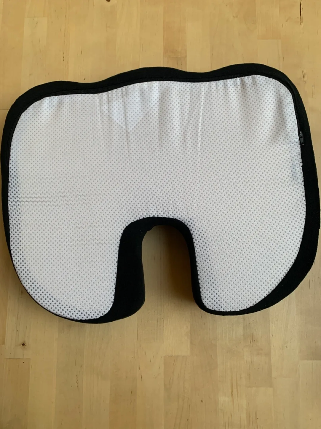 Everlasting Comfort Coccyx Cushion image indicator(2)