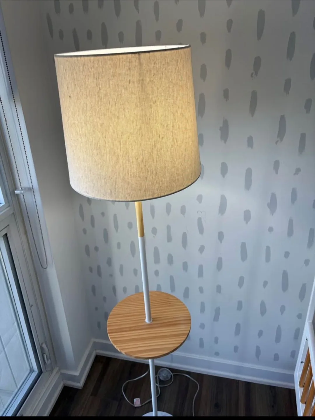 Structube Floor Lamp with Side Table image indicator(6)