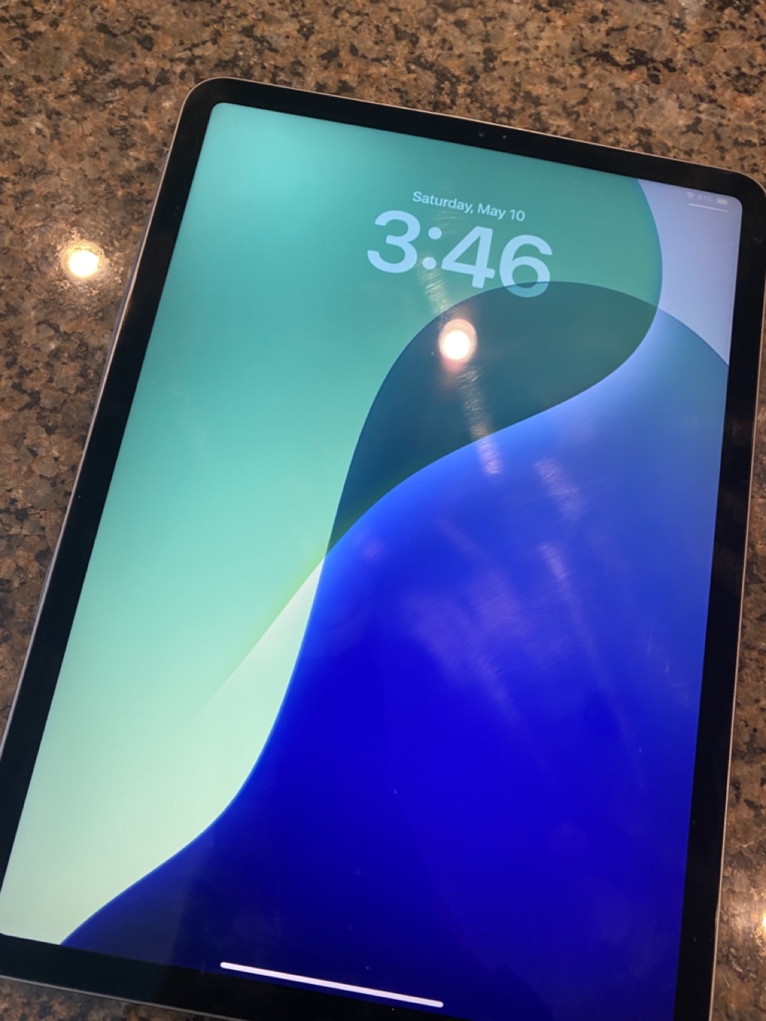 iPad Pro 11-inch with official Keyboard - photo 3