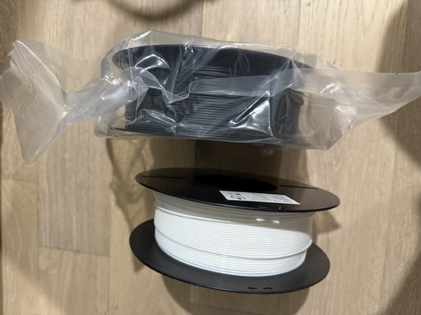 Creality Ender 3 V2 3D Printer with Filament - photo 2