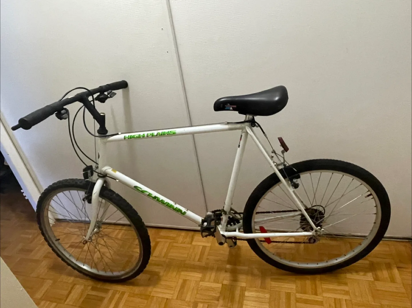 Vintage Schwinn High Plains Mountain Bike thumbnail