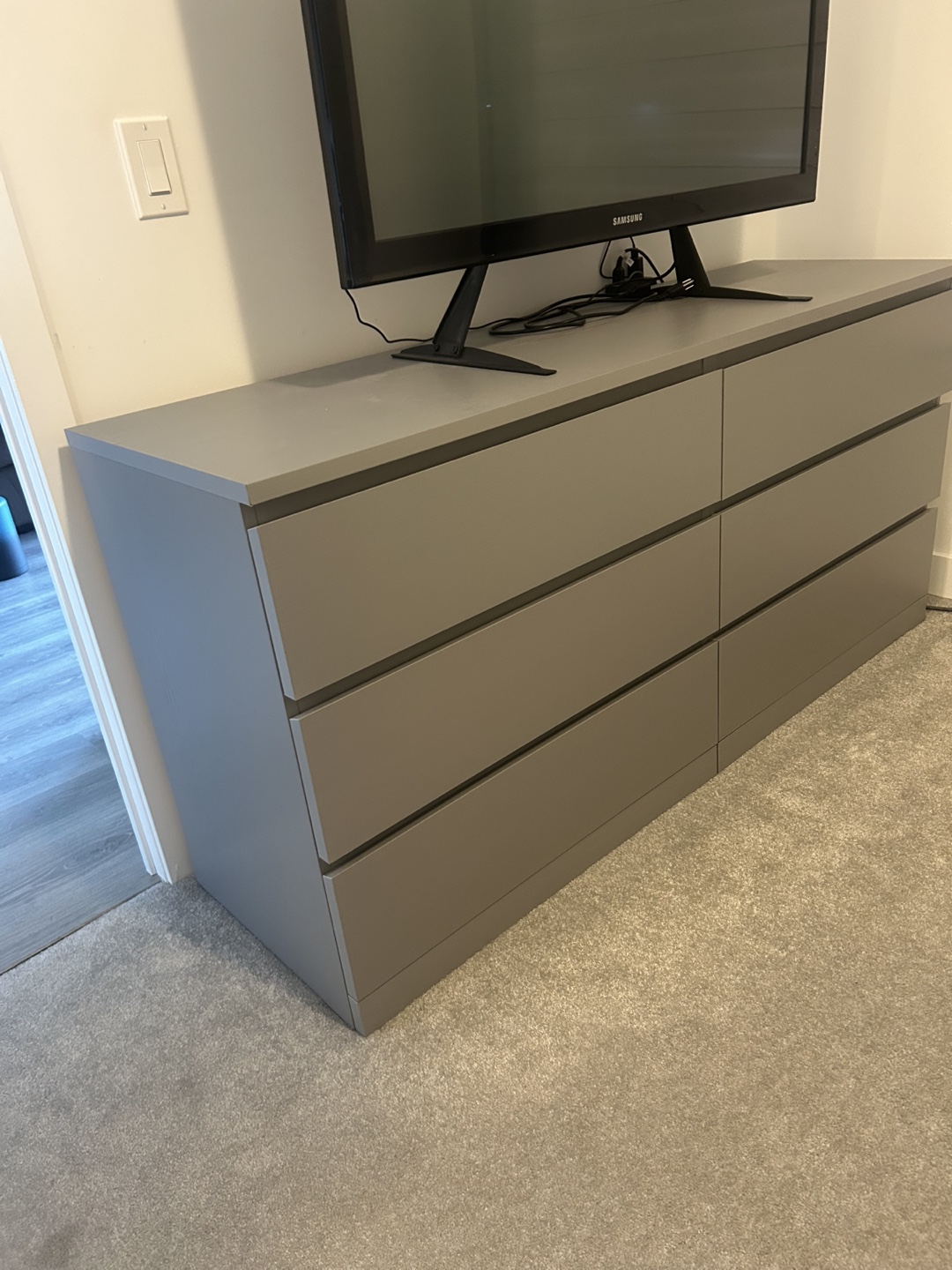 IKEA MALM 6-Drawer Dresser - Gray - photo 2
