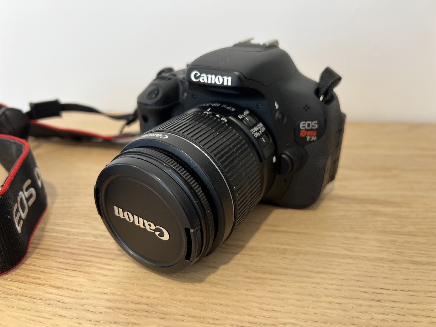 Canon EOS Rebel T3i DSLR Camera Bundle