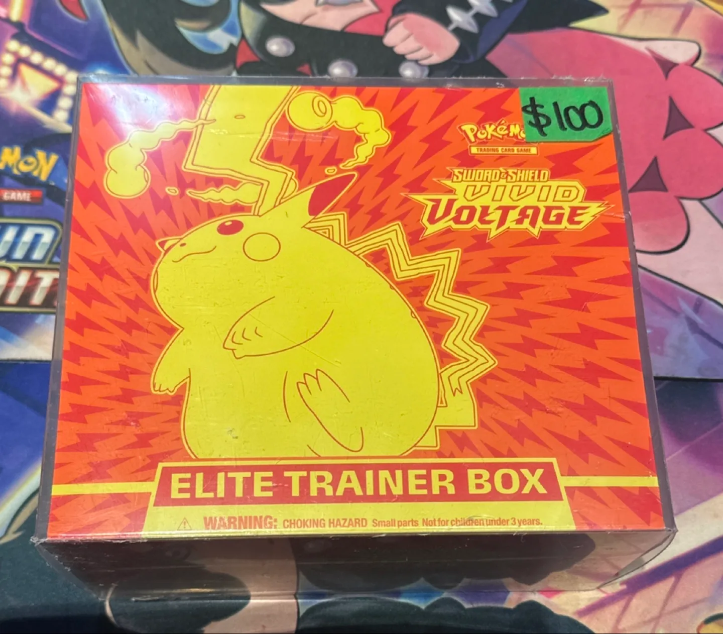 POKEMON Vivid Voltage ETB thumbnail