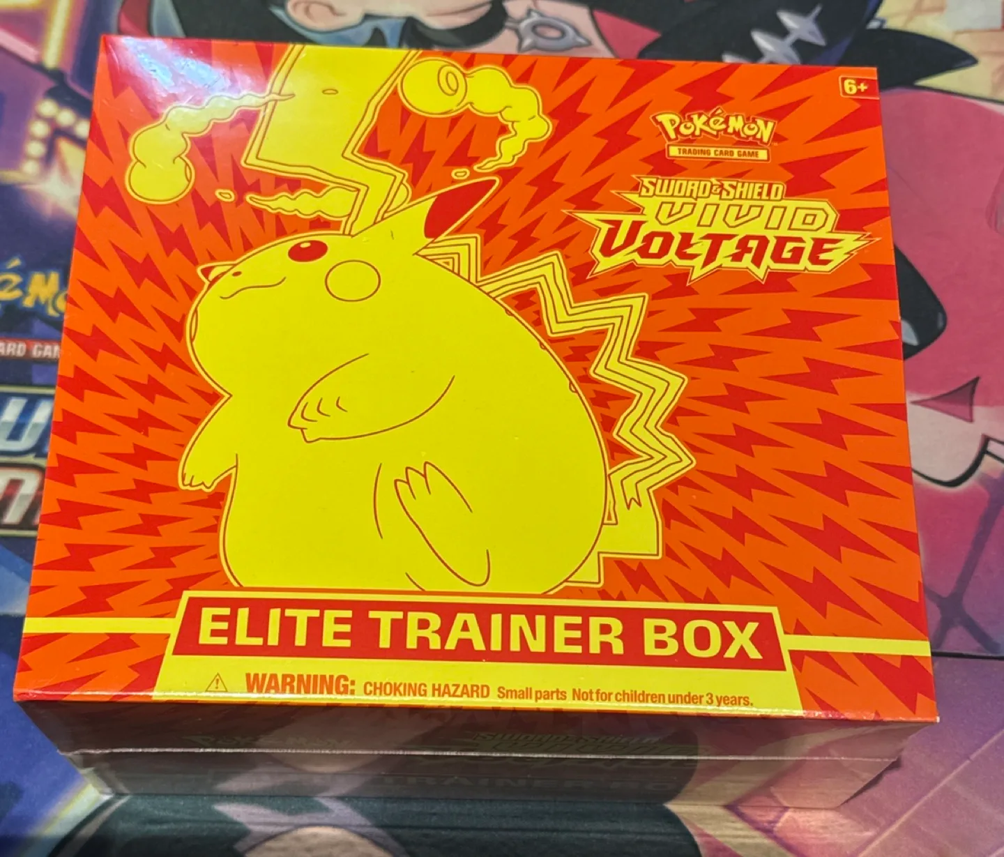 POKEMON Vivid Voltage ETB image indicator(3)