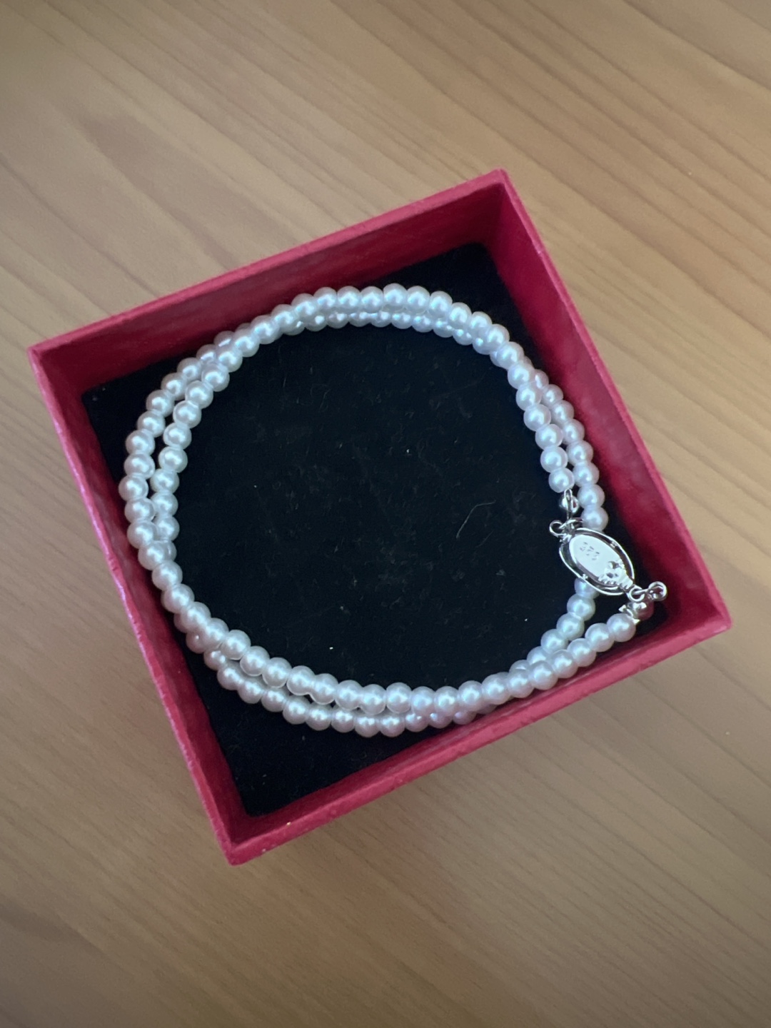Double strand pearl bracelet
