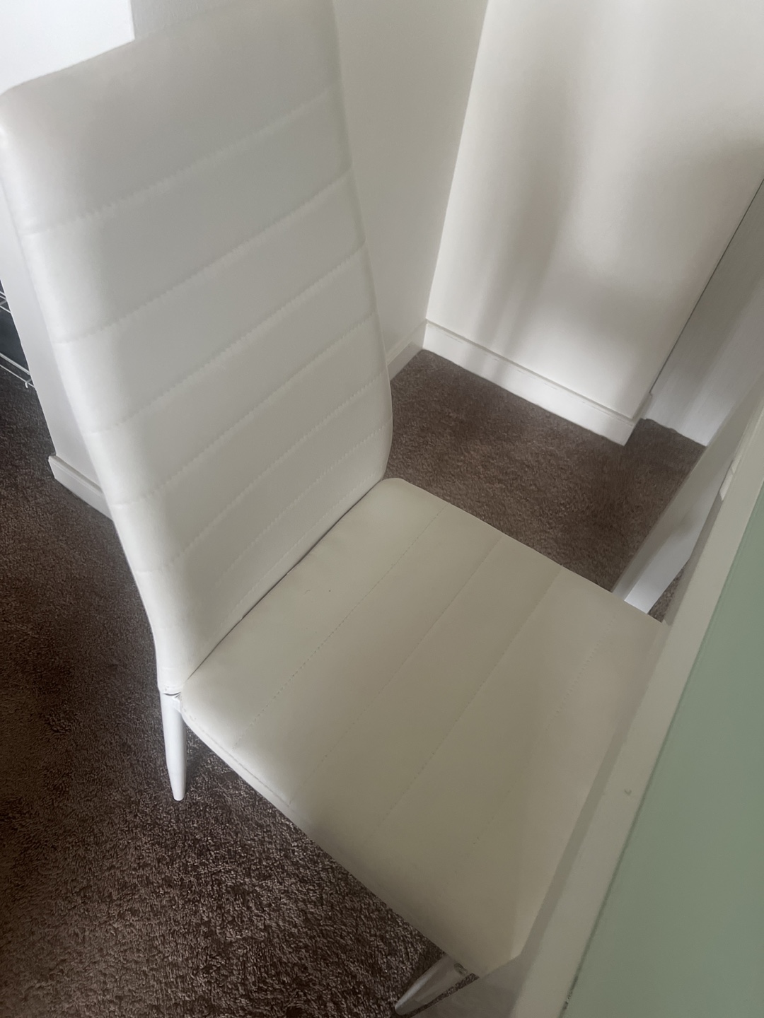 White Glass-Top Dining Table with Six Chairs - photo 2