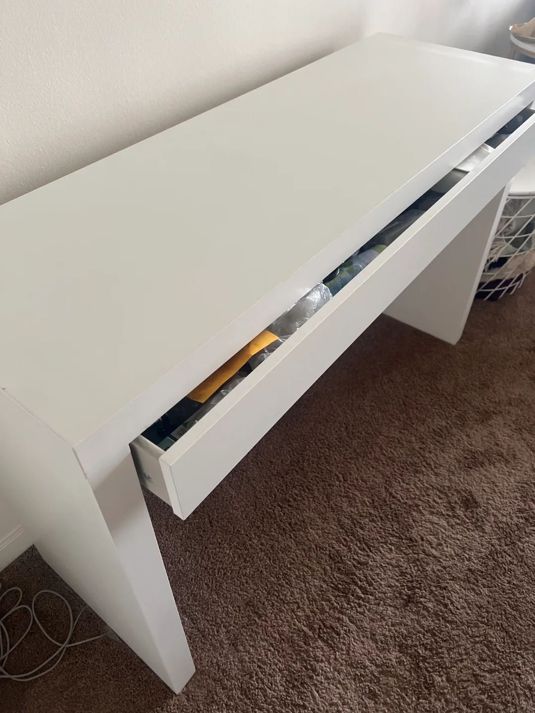 IKEA dressing table image indicator(3)