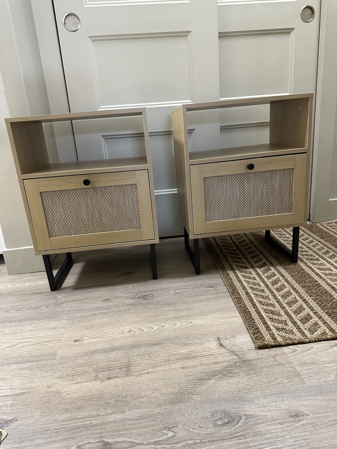 Brand new (set of 2) Modern Nightstands with Rattan Accents - photo 4