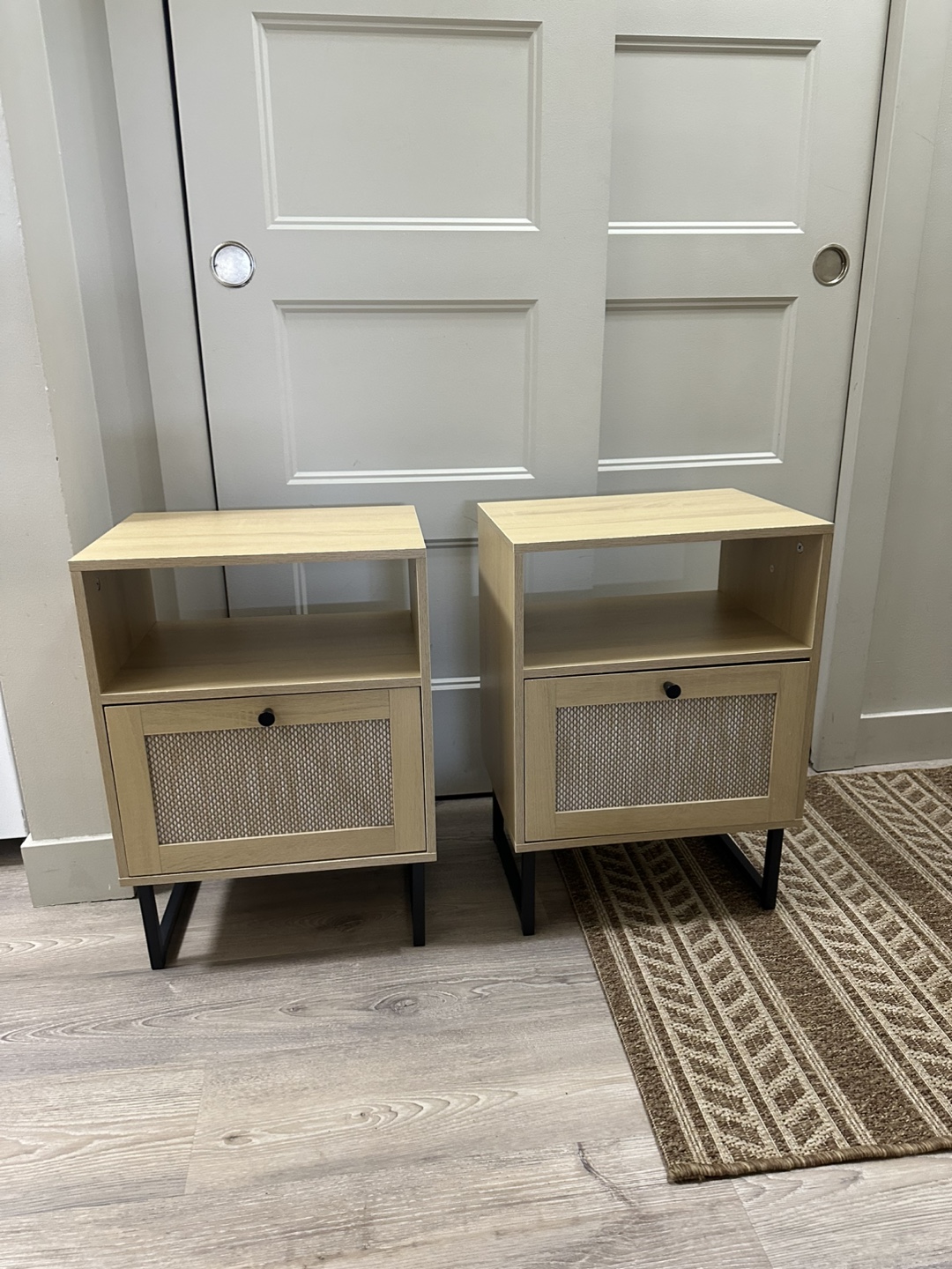 Brand new (set of 2) Modern Nightstands with Rattan Accents - photo 2