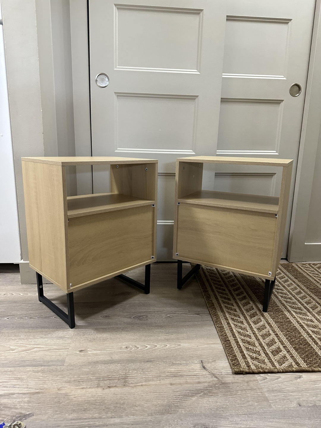 Brand new (set of 2) Modern Nightstands with Rattan Accents - photo 5