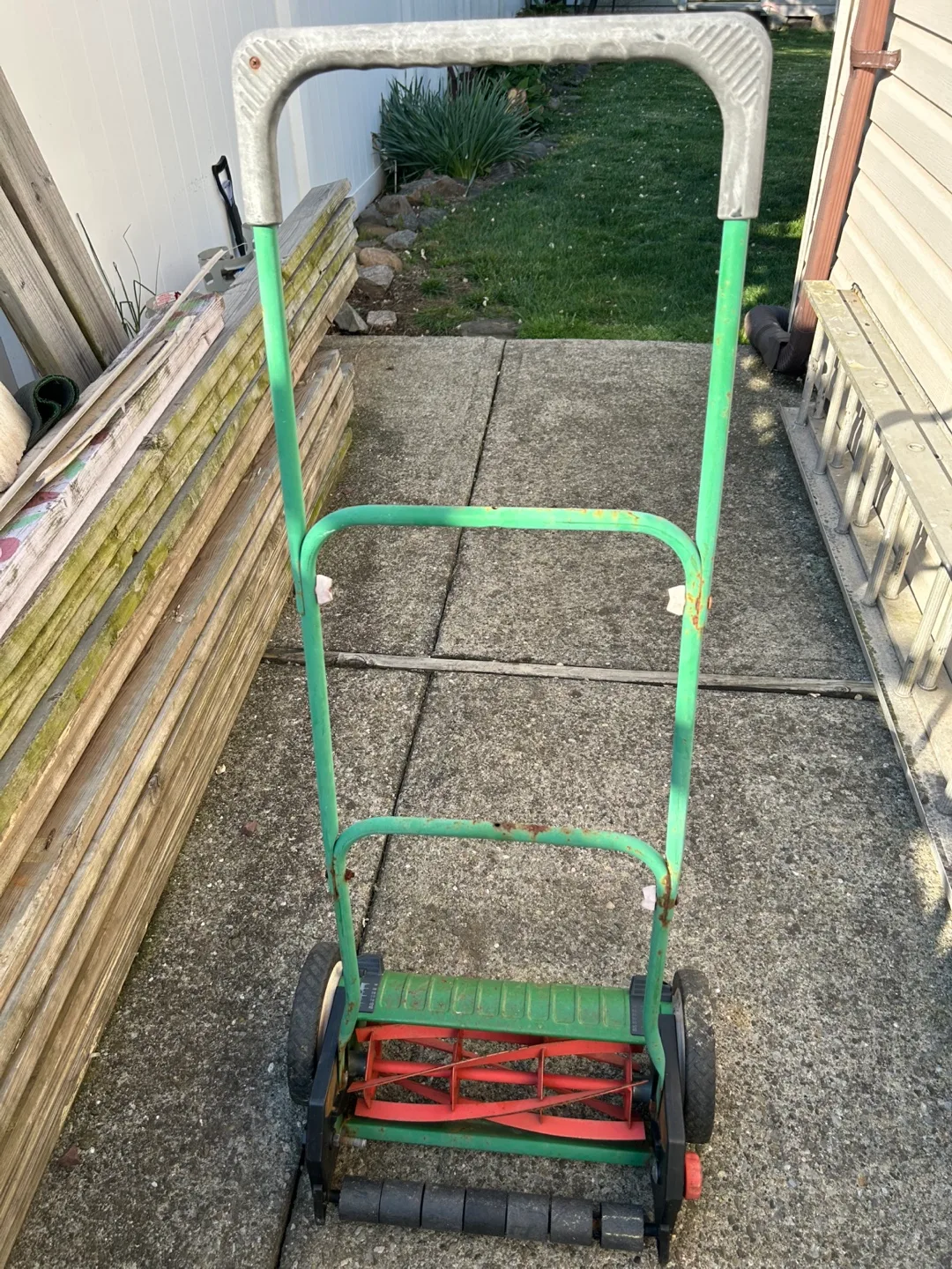 Manual push mower image indicator(2)