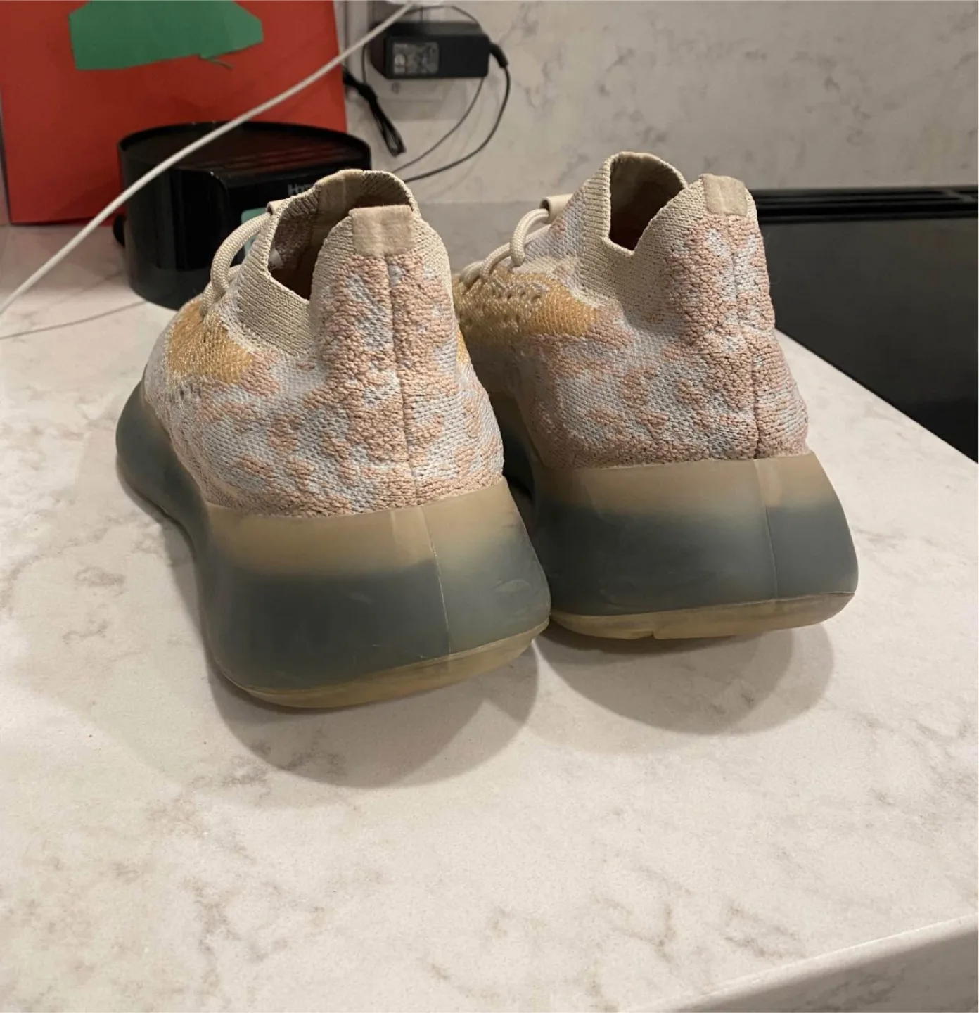 Yeezy 380 Boost Adidas image indicator(6)