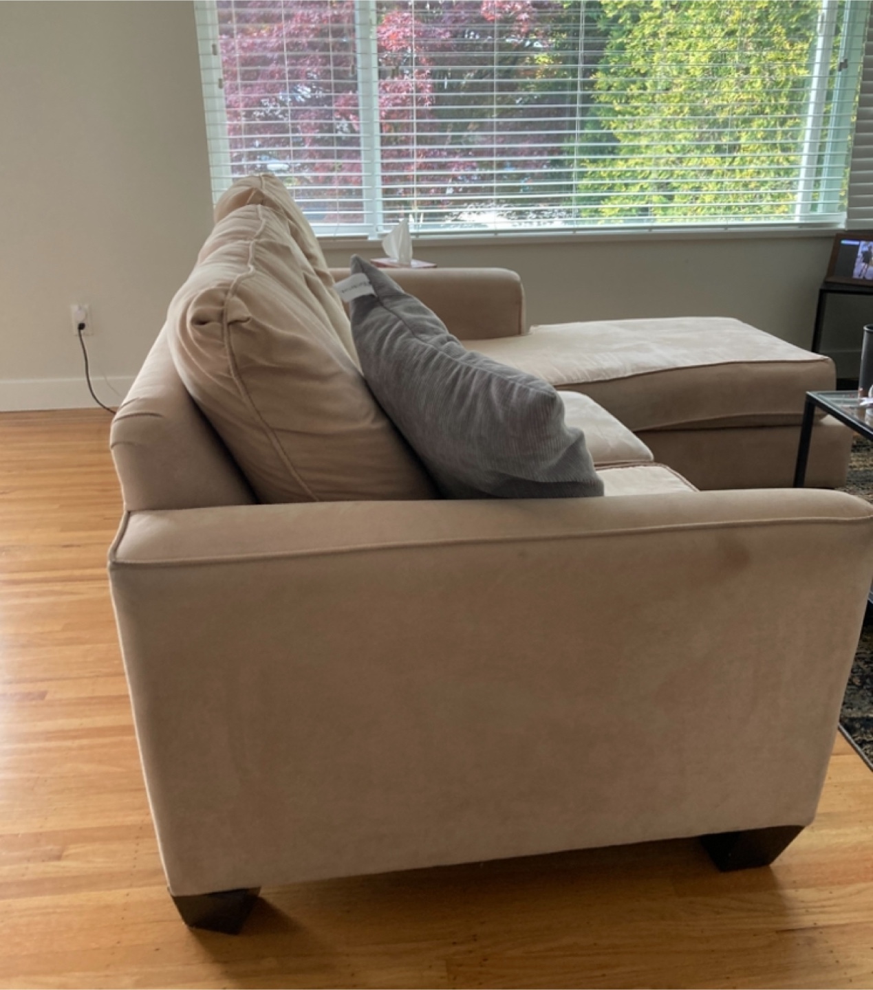 High Quality L Shaped Sofa