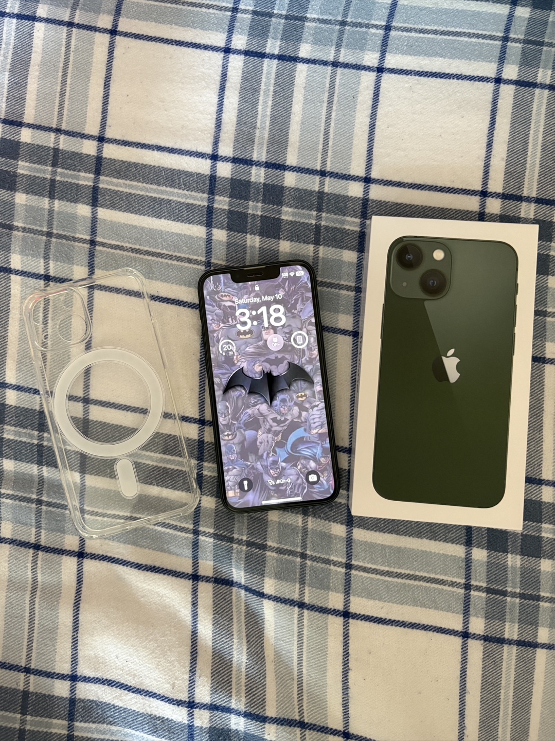 iPhone 13 mini 256gb in Green with Case and Box