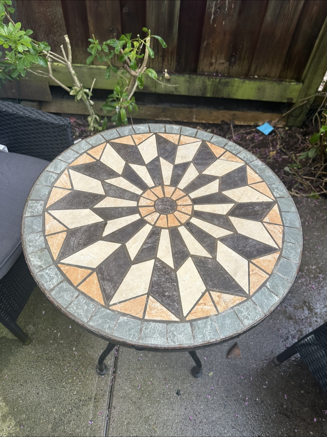 Patio Set: Mosaic Table and Two Wicker Chairs - photo 3