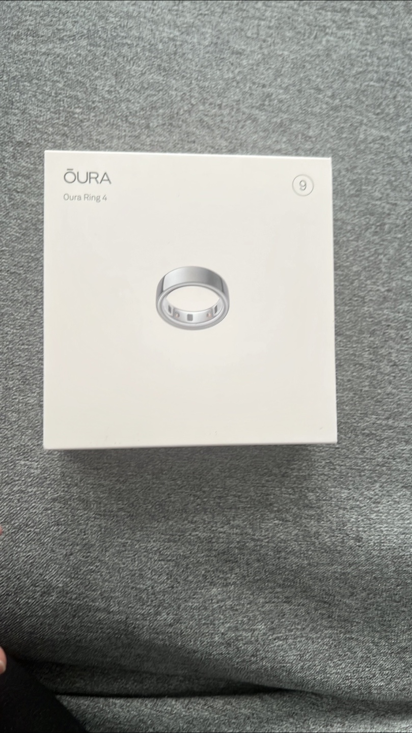 Oura Ring 4 - Silver - Size 9