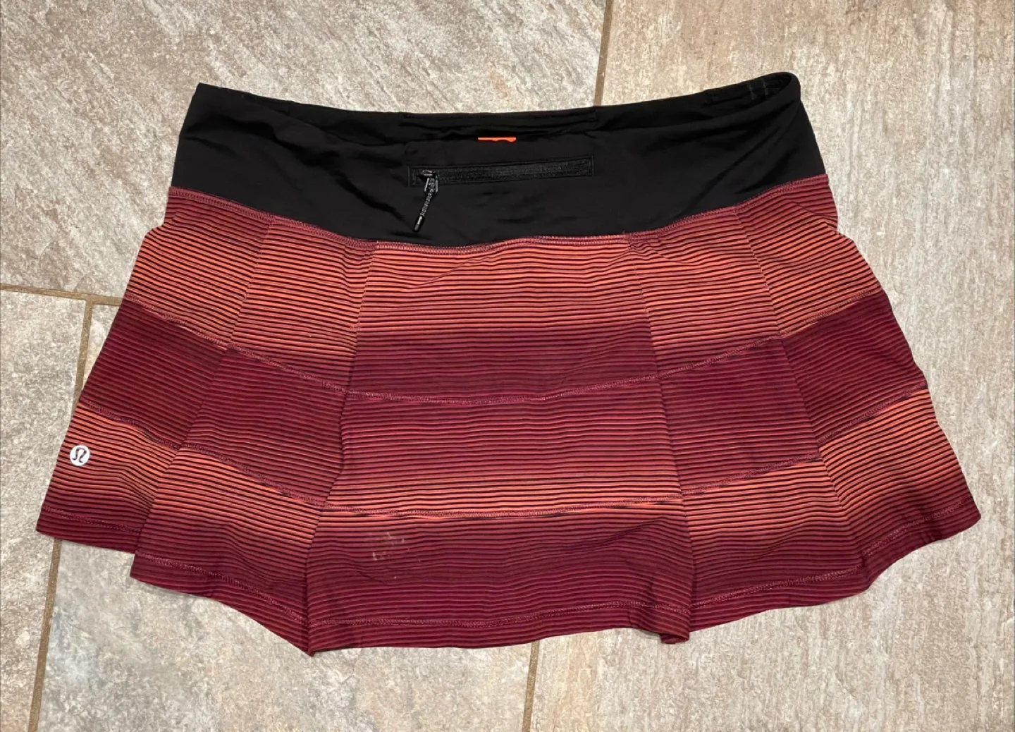 Lululemon Run: Pace Rival Skirt Size 8 image indicator(4)